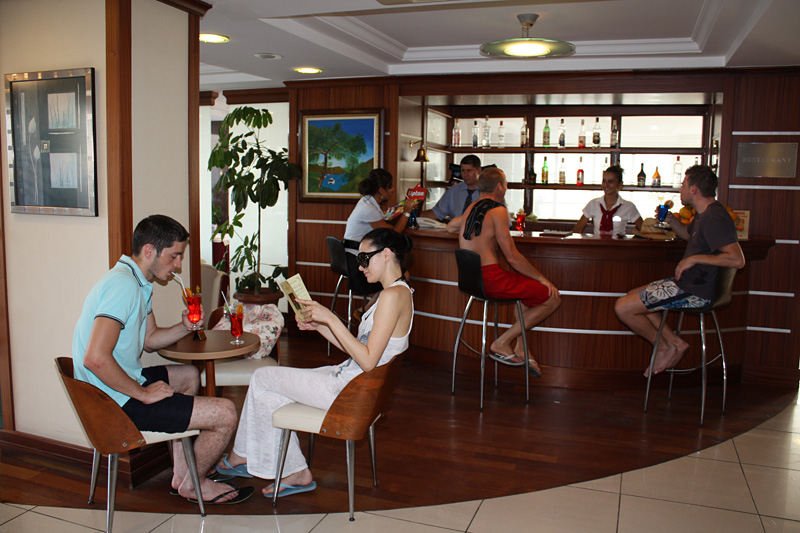 Royal Maris Hotel